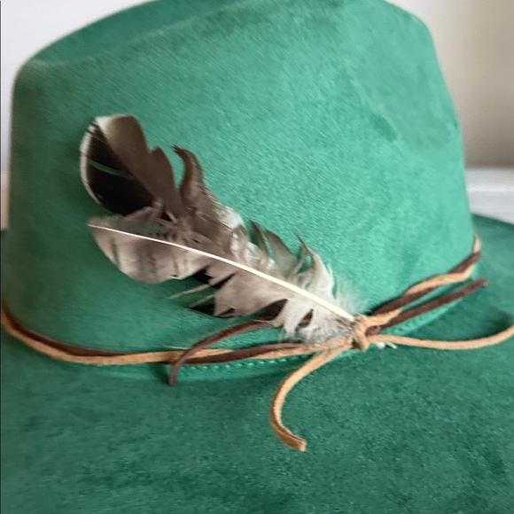 Stylish Red and Green Women's Fedora Hat - Picture 3 of 3